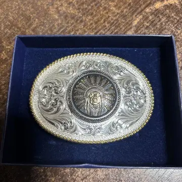 몬태나 실버 스미스 버클