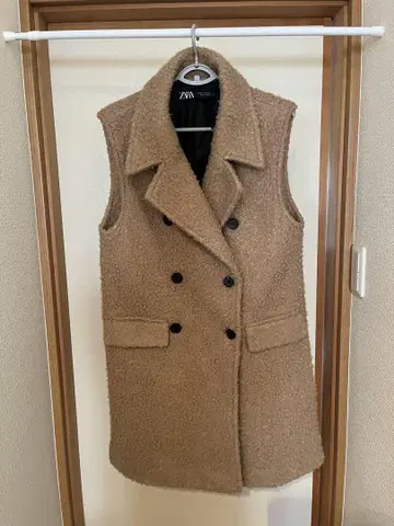 ZARA 베이지 보아 푸들 베스트 XS