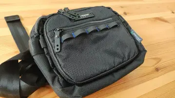 미사용 Trimmer's 블랙 바디백