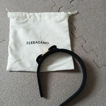 Ferragamo 머리띠