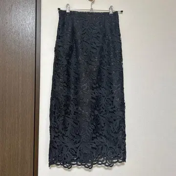 내추럴 뷰티 베이직 블랙 레이스 타이트 스커트