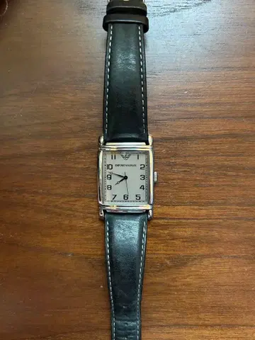 엠포리오 아르마니 쿼츠 손목시계 실버/블랙