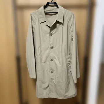 UNIQLO 포켓터블 하프 코트