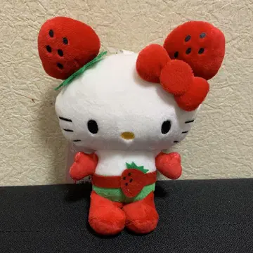 일본 한정판 헬로키티 딸기맨 마스코트 참 봉제 인형