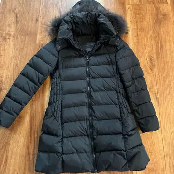 TATRAS 블랙 다운 자켓 라비아나