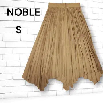[ 새상품급 ] NOBLE 노블 비대칭 변형 플리츠 스커트 S 브라운