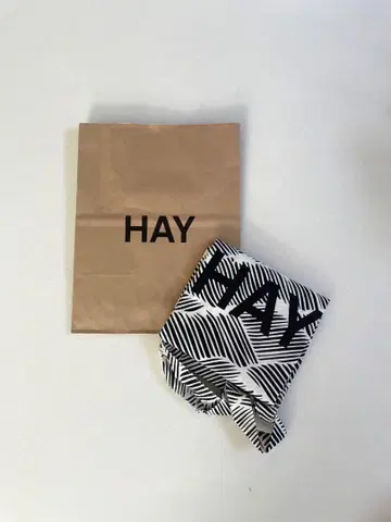 새상품 정품 HAY 파도 무늬 토트백