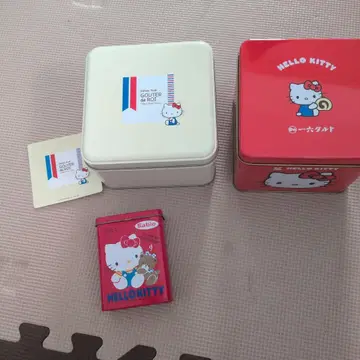 헬로키티 빈 캔 세트