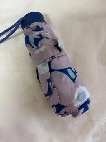 마리메꼬 꽃무늬 접이식 우산