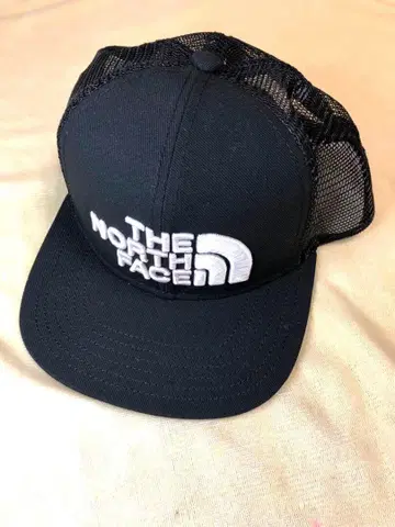 새상품! THE NORTH FACE 블랙 메쉬 캡