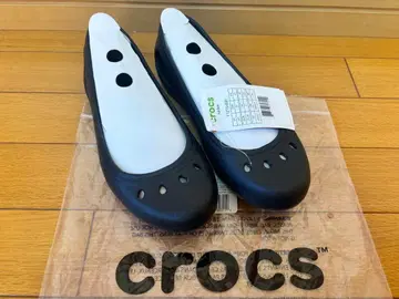 [ 미사용 새상품 ] crocs 여성 신발 신발 23cm