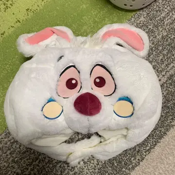 이상한 나라의 앨리스 토끼 얼굴 모자