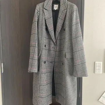 GAP 그레이 계열 체크 무늬 롱 코트 S