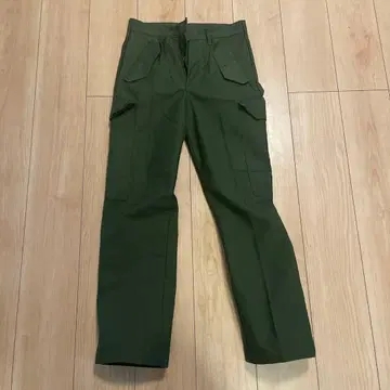 스웨덴군 M-59 유틸리티 카고 팬츠 데드스탁