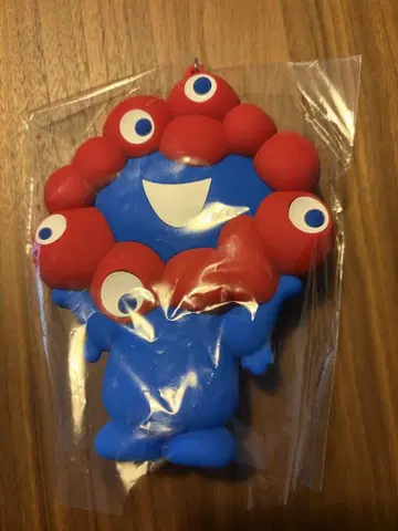 미야쿠미야쿠 키링