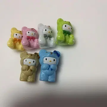 산리오 헬로키티 곰 인형옷 피규어 5개