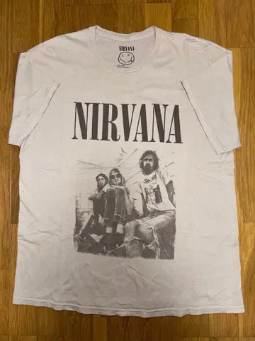 NIRVANA 프린트T셔츠 L 사이즈 베이지
