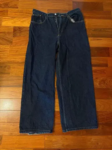 Khy 카일리 제너 Classic Low Rise Denim