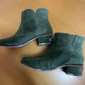 [ 3way ] 호코모모라 숏부츠 부티 퍼 장식 꽃 자수 장식