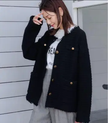 블랙 가디건 버튼 긴팔