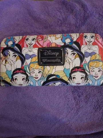 Disney Loungefly 프린세스 장지갑