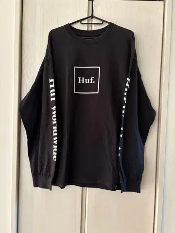 Huf. 블랙 롱t 긴팔T셔츠 남성용