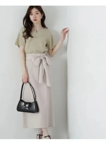 PROPORTION BODY DRESSING 빅 리본 내로우 스커트
