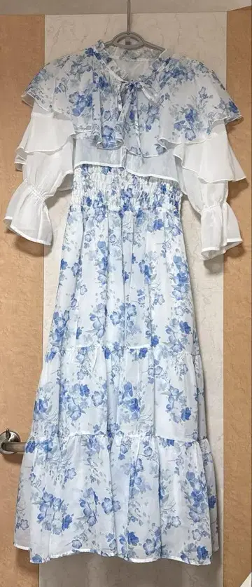 네모필라 프린트 블라우스 x 원피스