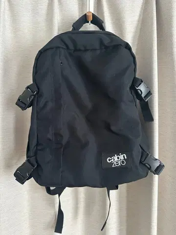 cabinzero 블랙 백팩