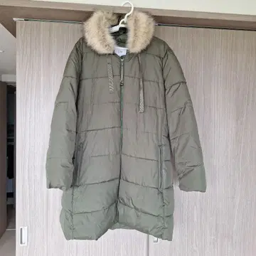 GAP 새상품급 퍼 포함 롱 코트 카키 XL 3L 사이즈도