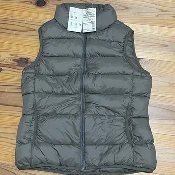 미사용 새상품 경량 프렌치 다운 더블 베스트 S 올리브 그린