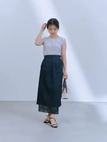 COHINA 피치 스킨 세퍼레이트 레이스 스커트