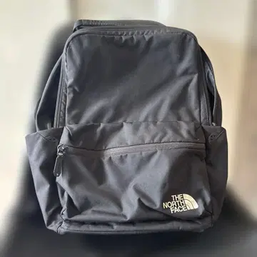 THE NORTH FACE 블랙 백팩