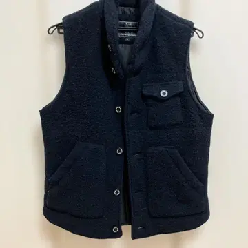 BEAMS 네이비 베스트