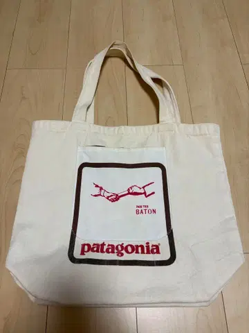 레어 패스 더 배턴 파타고니아 토트백