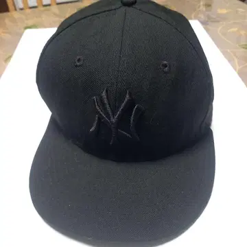 뉴욕 양키스 블랙 캡