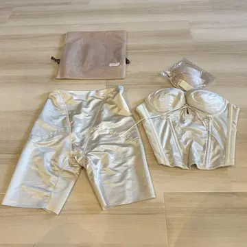 MIRRORMIRROR 브라이덜 뷔스티에 거들 세트