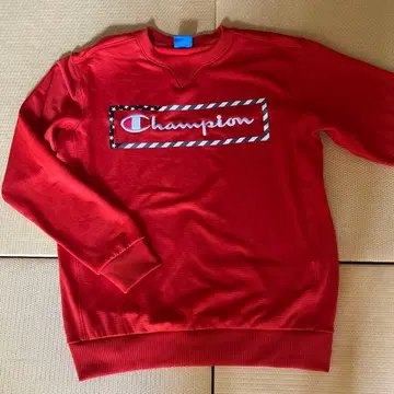 Champion 빨간색 트레이닝복 M 사이즈
