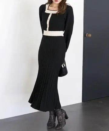 ROYALPARTY 배색 플리츠 머메이드 원피스 프리 사이즈