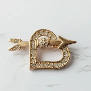 SWAROVSKI 스와로브스키 브로치 하트 화살 스톤