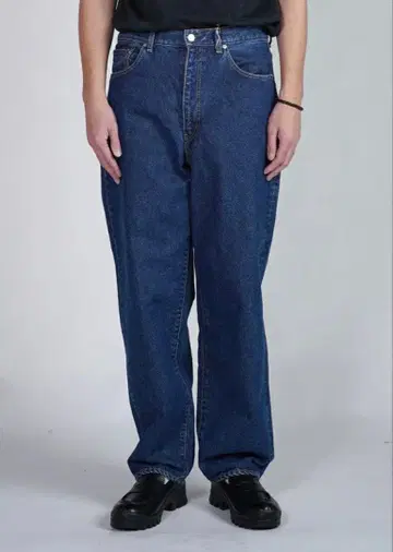 SOFTHYPHEN 소프트 하이픈 BAGGY FIT JEANS 데님