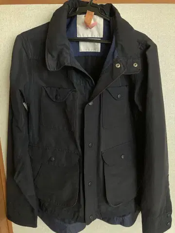 화이트 마운티니어링 마운틴 파카