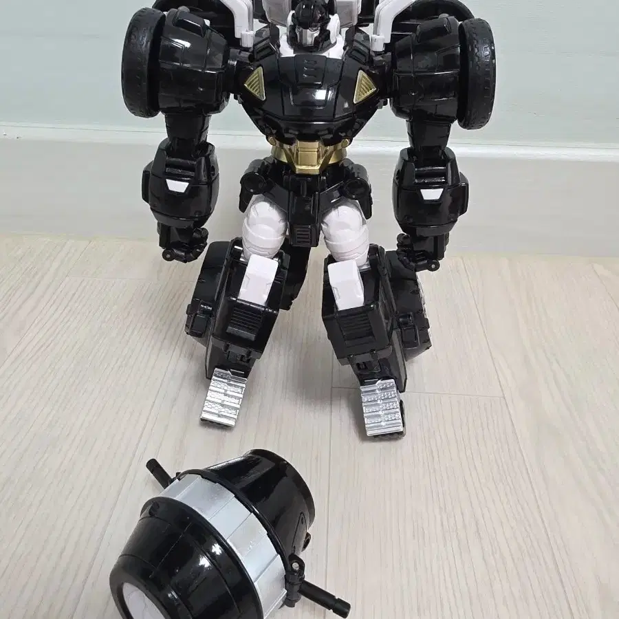 Mini Force Penta X Bot Black Lucy #미니특공대,#펜타X봇,#블랙,#루시,#변신합체 on Bunjang  Global Site.