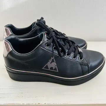 [ 새상품급 ] lecoqsportif 블랙스 스니커즈 23cm