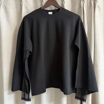 MANOF 마노프 MESH SLEEVE LAYERED TOPS S 사이즈
