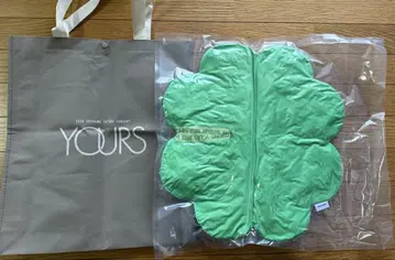 도영 YOURS 클로버 쿠션 토트백 포함