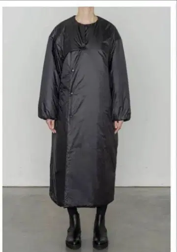 hyke 하이크 QUILTED TRENCH COAT 다운 코트 사이즈 3