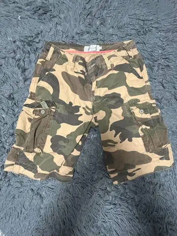 Showcat 카모 패턴 XL 사이즈 숏팬츠