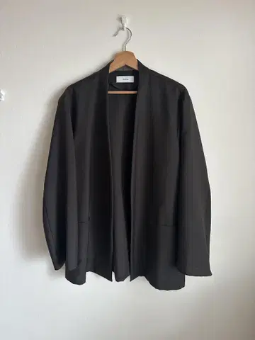 마르카 울 플란넬 셋업 사이즈 2