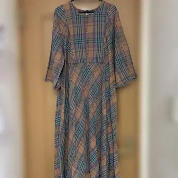 티티카카 새상품 긴팔 원피스 사이즈 15